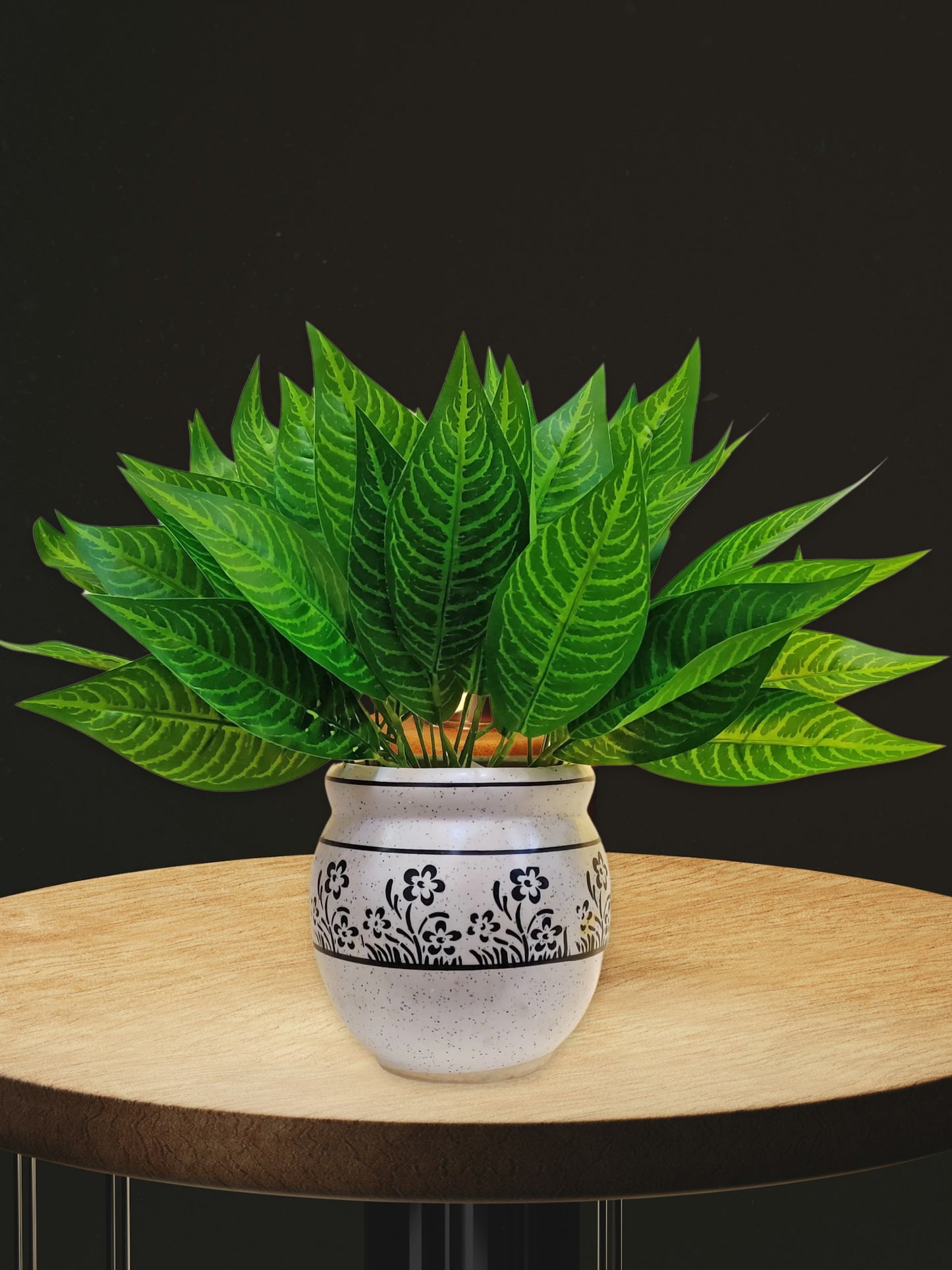 ARTSY Evergreen Elegance: Lifelike Artificial Plants for Timeless Interior Decor. Pack of 2 Pieces, Leaf Bunch for Home Decoration, for Vase, Without Vase, Light green