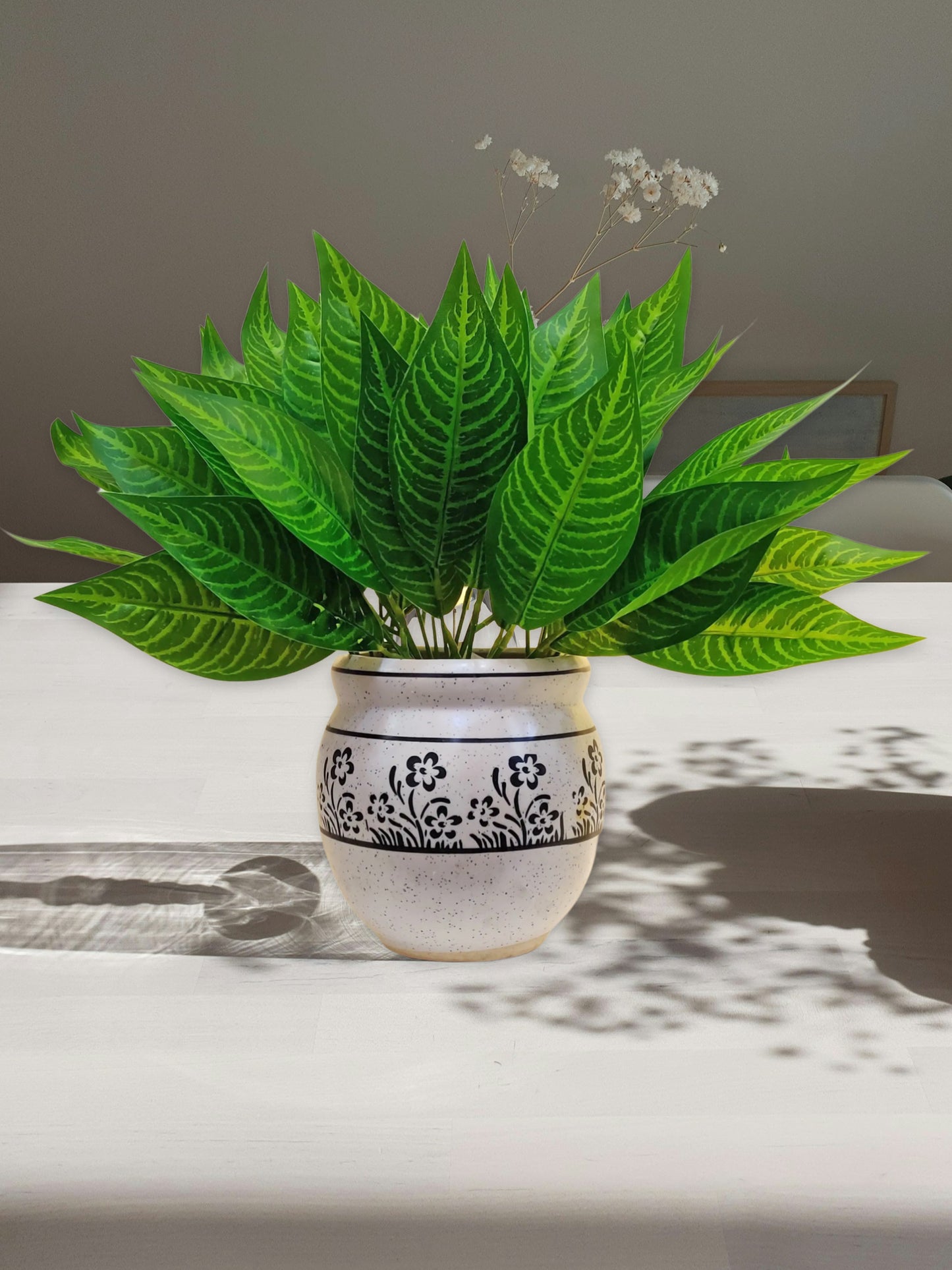 ARTSY Evergreen Elegance: Lifelike Artificial Plants for Timeless Interior Decor. Pack of 2 Pieces, Leaf Bunch for Home Decoration, for Vase, Without Vase, Light green