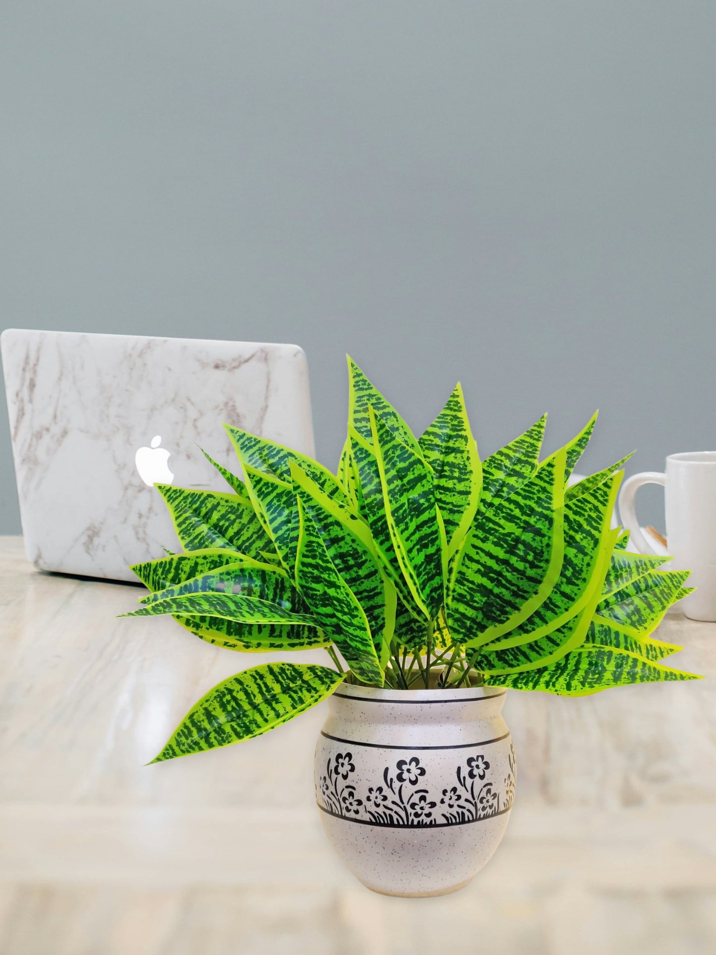 ARTSY Evergreen Elegance: Lifelike Artificial Plants for Timeless Interior Decor. Pack of 2 Pieces, Leaf Bunch for Home Decoration, for Vase, Without Vase, Multi