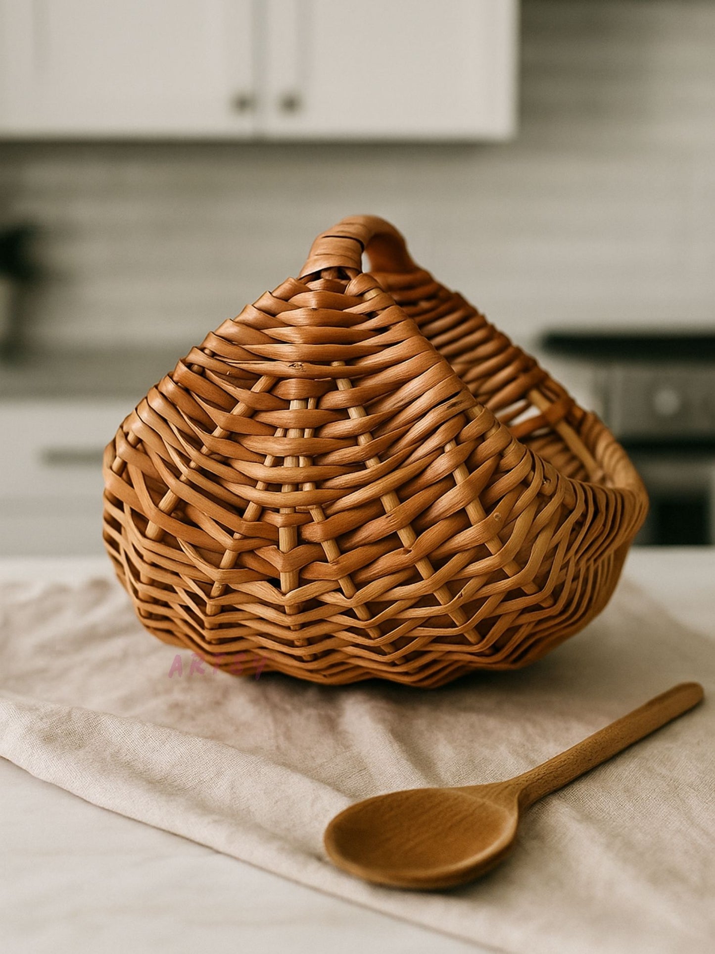 ARTSY Rustic Handwoven Wicker Decorative Storage Basket, Pack of 1, 6 inches in size