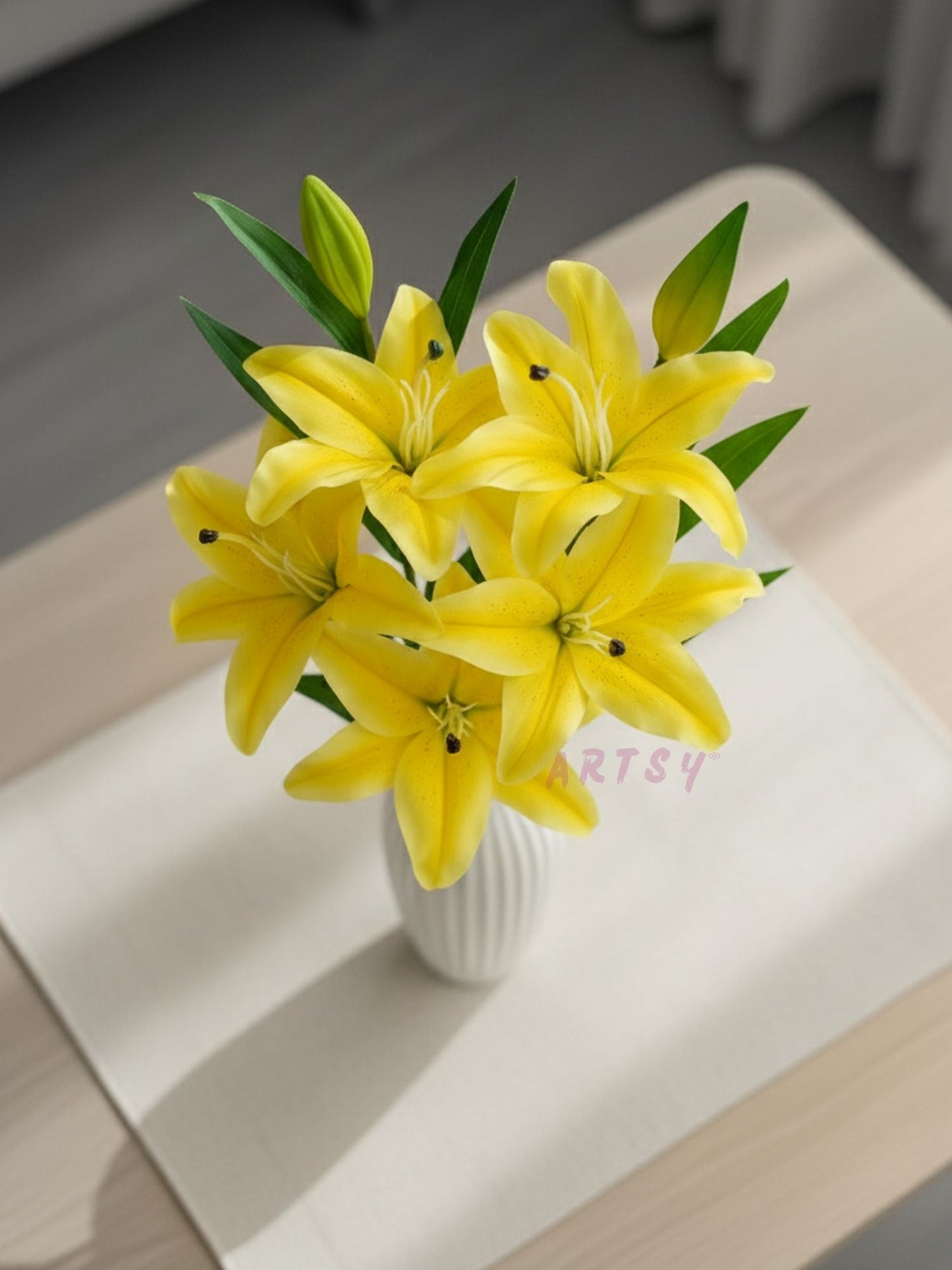 ARTSY Realistic Yellow Lily Flower Stem for Vase Arrangements & Décor