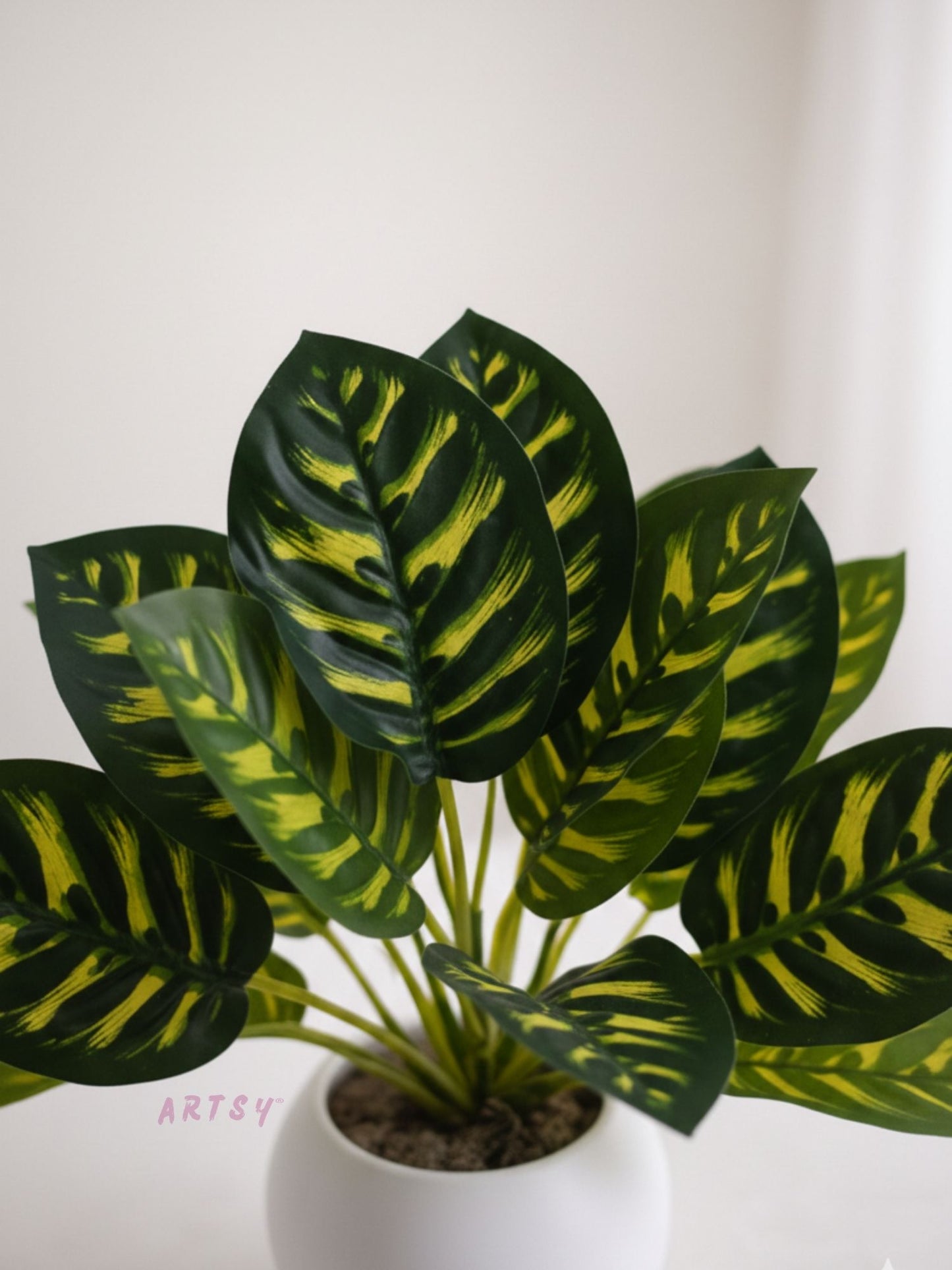 ARTSY Realistic Artificial Indoor Plant with Decorative Pot, Pack of 1