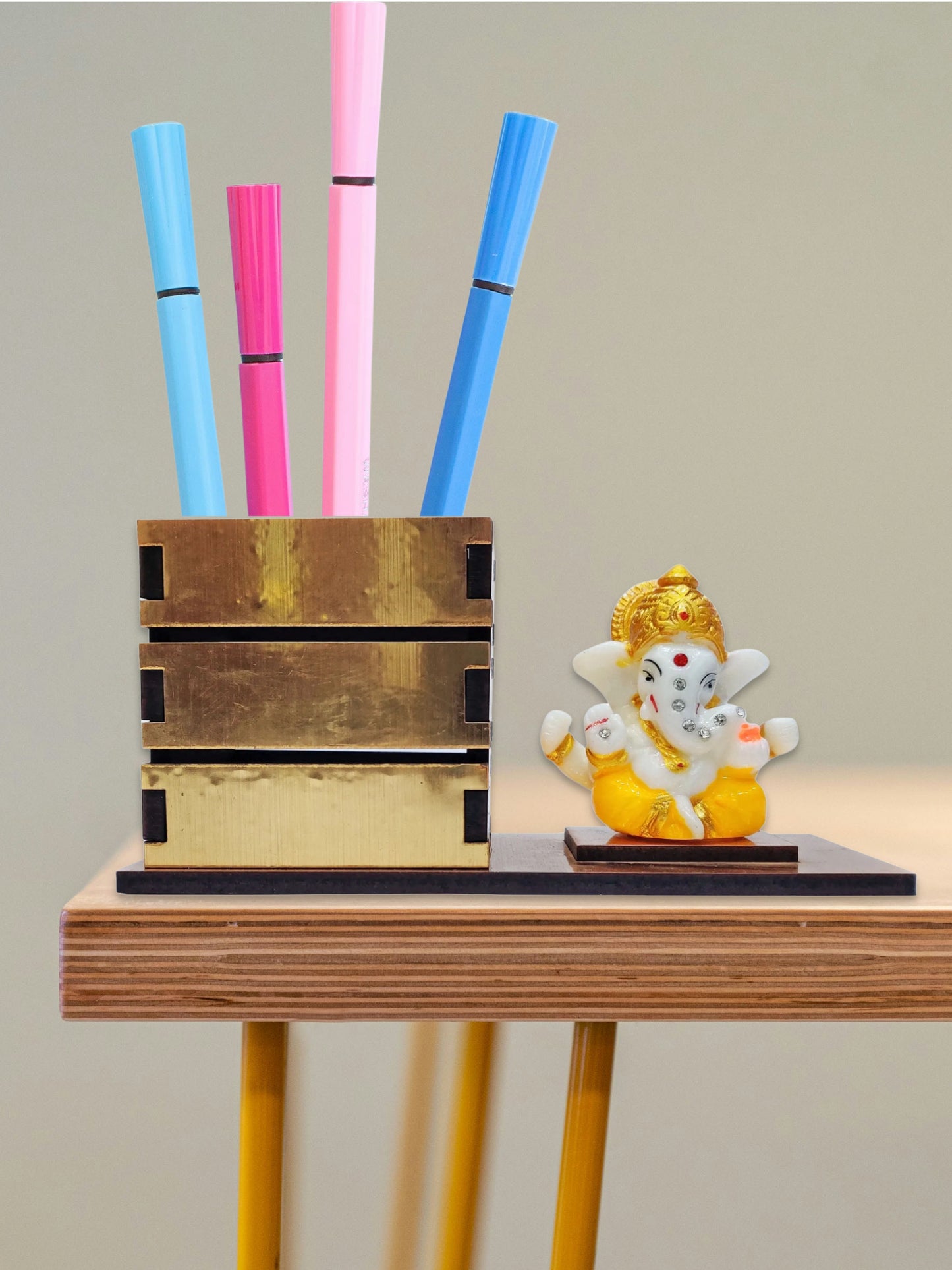 ARTSY® Pen stand for office desk, home, stationary storage with Ganesha Idol, pack of 1 Piece