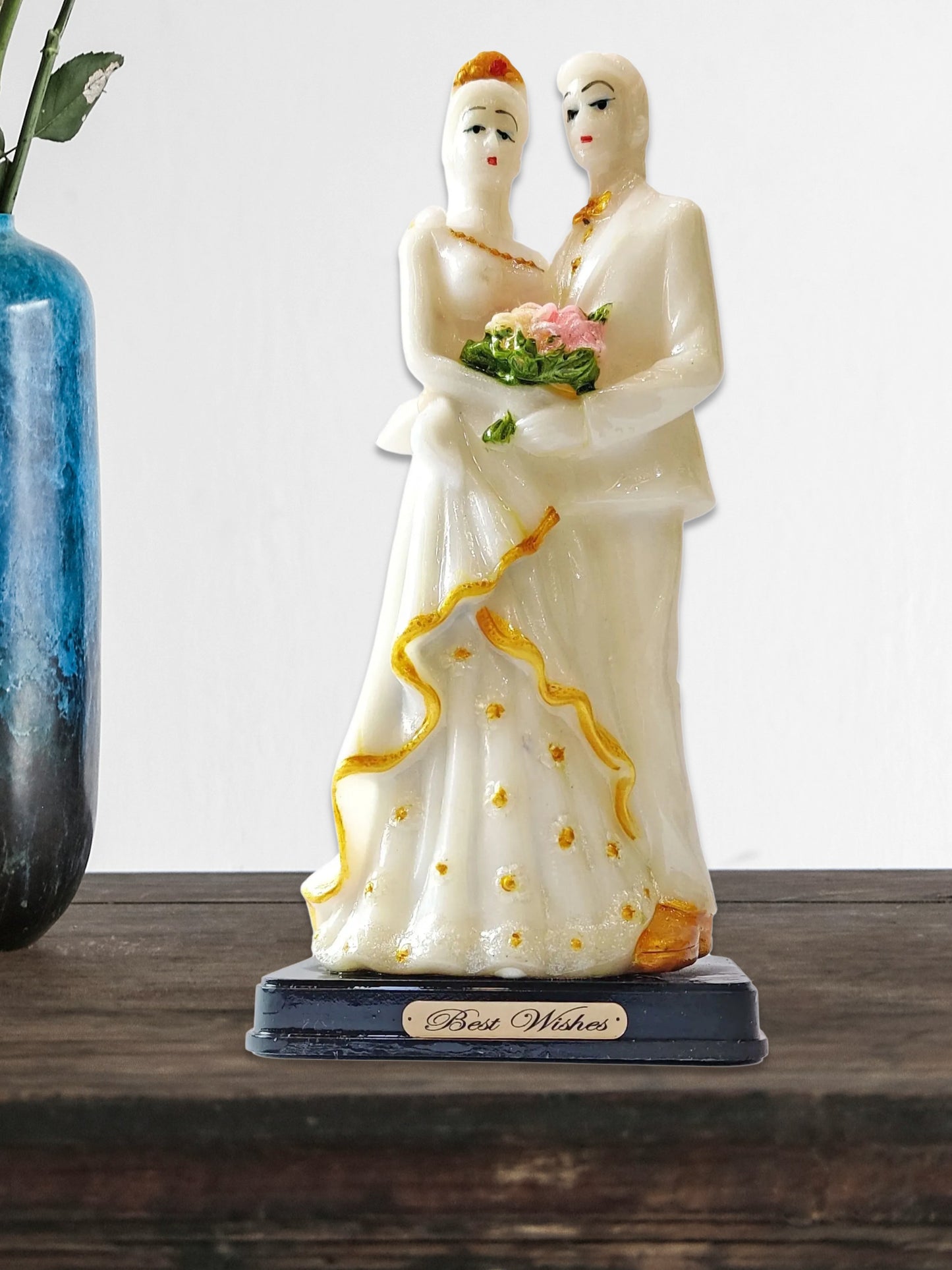 ARTSY® Pure Love: White Couple Statue showpiece for table top, gifting, white, 1 piece