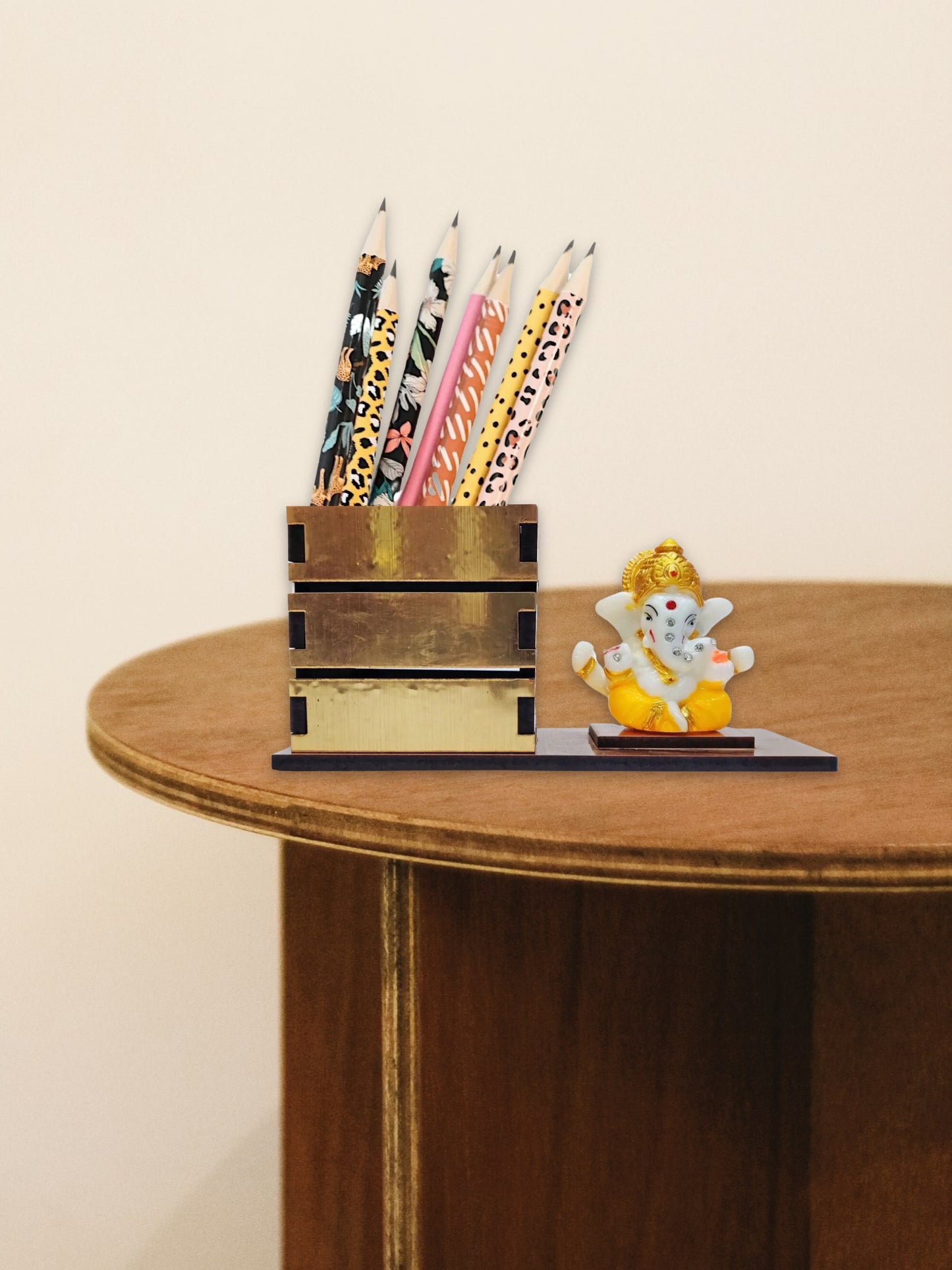 ARTSY® Pen stand for office desk, home, stationary storage with Ganesha Idol, pack of 1 Piece